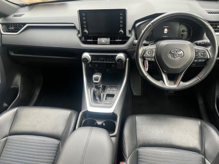 2019 Toyota RAV4 - photo 5