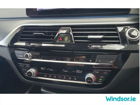 2022 BMW 5-Series - photo 26