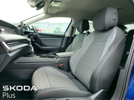 2025 Skoda Superb - photo 4