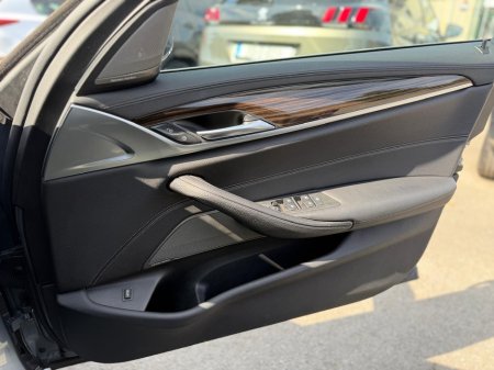 2017 BMW 5-Series - photo 23