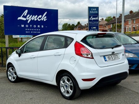 2015 Ford Fiesta - photo 6
