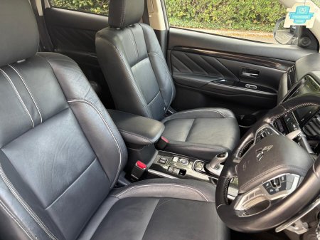 2018 Mitsubishi Outlander - photo 15