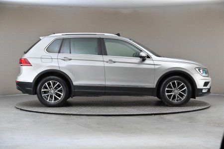 2017 Volkswagen Tiguan - photo 12