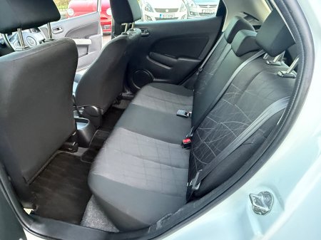 2015 Mazda Demio - photo 14