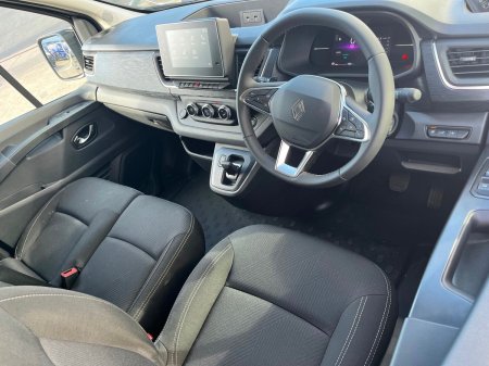 2026 Renault Trafic - photo 12