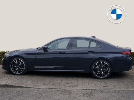 2023 BMW 5-Series - photo 3