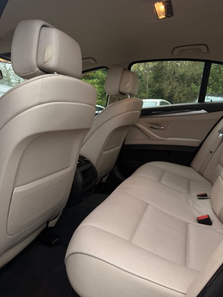 2011 BMW 5-Series - photo 33