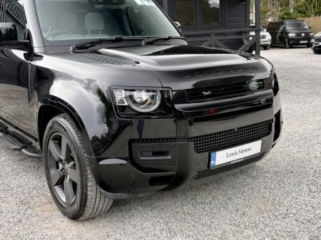 2024 Land Rover Defender - photo 7