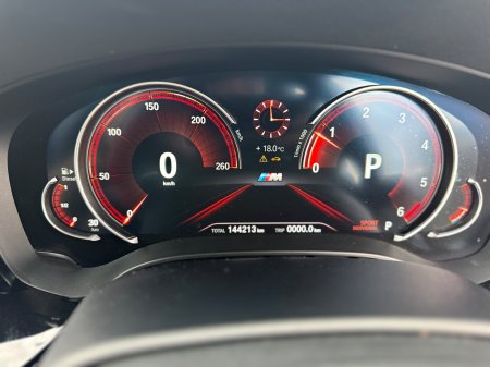 2017 BMW 5-Series - photo 30
