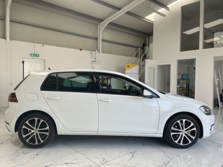 2019 Volkswagen Golf - photo 3