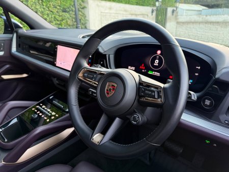 2024 Porsche Cayenne - photo 10