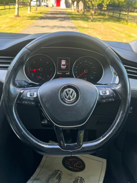 2015 Volkswagen Passat - photo 16