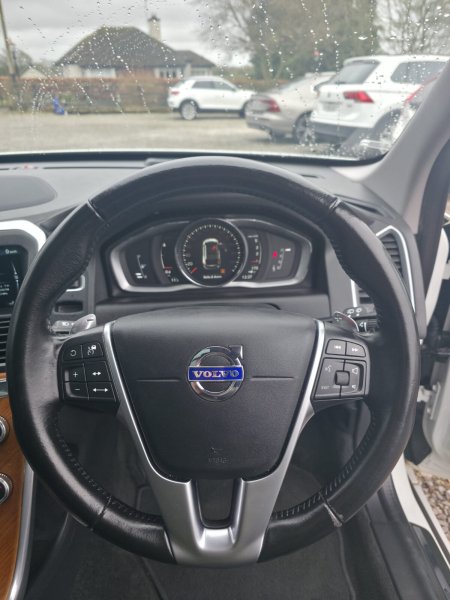 2016 Volvo XC60 - photo 14