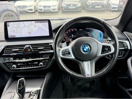 2023 BMW 5-Series - photo 20