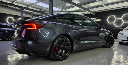 2024 Tesla Model 3 - photo 8