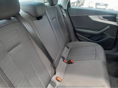 2018 Audi A4 - photo 15