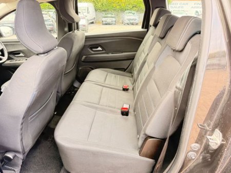 2023 Dacia Jogger - photo 16