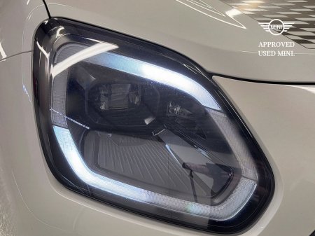 2025 Mini Countryman - photo 17