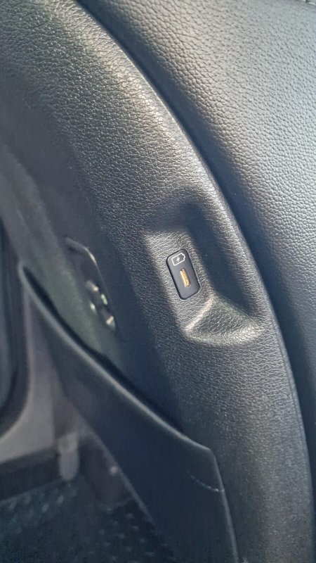 2023 Kia Sportage - photo 18