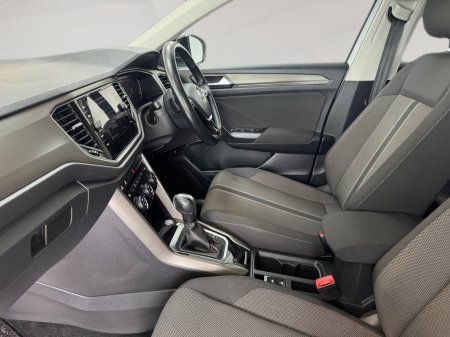 2021 Volkswagen T-Roc - photo 17