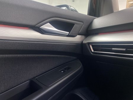 2024 Volkswagen Golf - photo 11