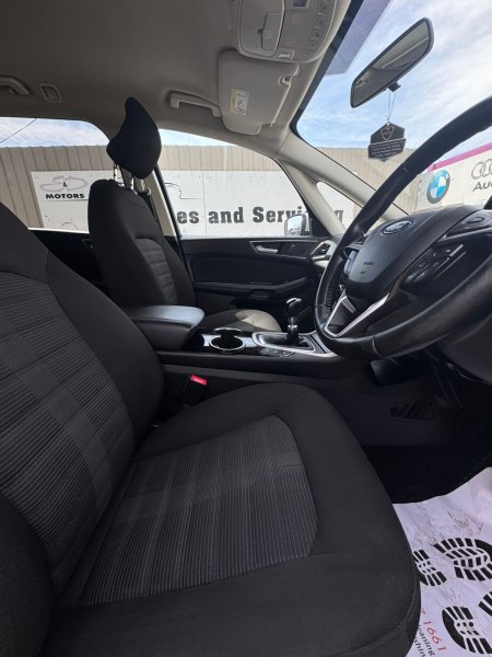 2016 Ford Galaxy - photo 24