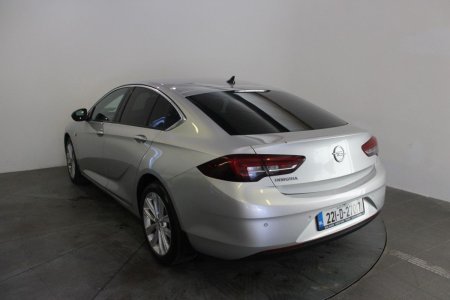 2022 Opel Insignia - photo 11