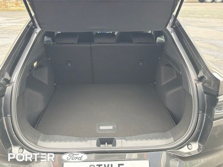 2026 Ford Capri - photo 13