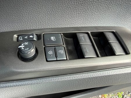 2021 Toyota Camry - photo 27