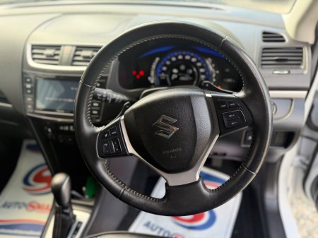 2015 Suzuki Swift - photo 11