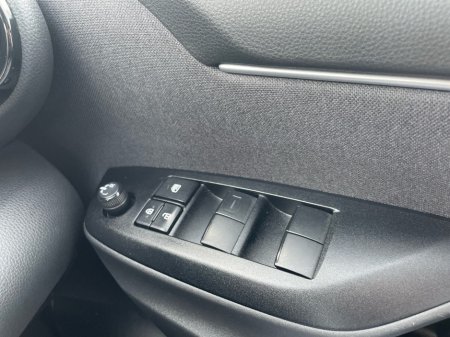 2024 Toyota Yaris - photo 13