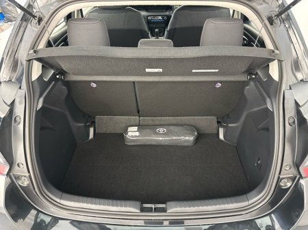 2023 Toyota Yaris - photo 10