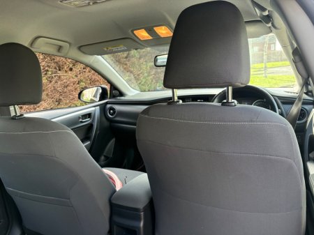 2017 Toyota Corolla - photo 9