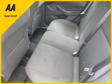 2016 Ford Focus - photo 6