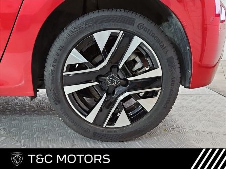 2025 Peugeot 208 - photo 15