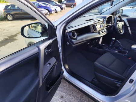 2014 Toyota RAV4 - photo 10