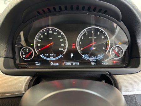 2013 BMW M5 - photo 28