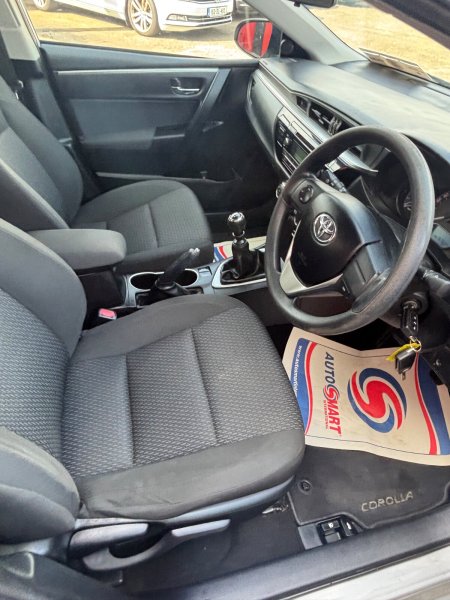 2015 Toyota Corolla - photo 10