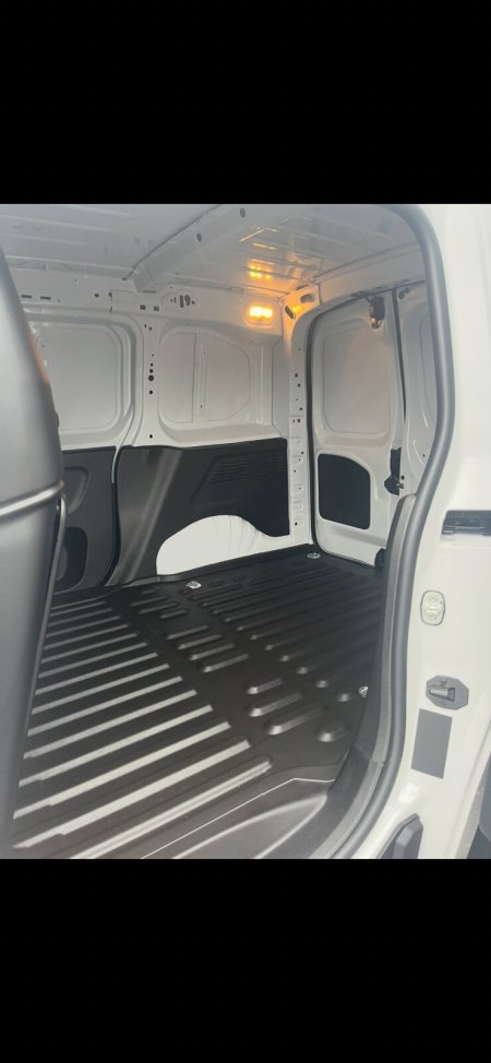 2026 Peugeot Partner - photo 6