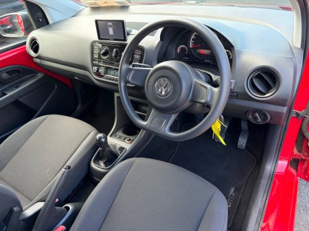 2015 Volkswagen up! - photo 23