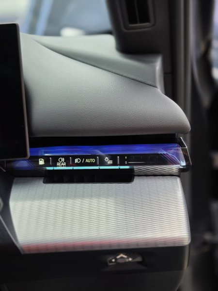 2025 BMW M5 - photo 19