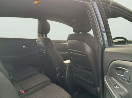 2018 Kia Carens - photo 10