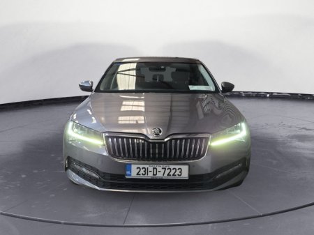 2023 Skoda Superb - photo 2