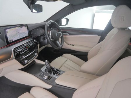 2024 BMW 5-Series - photo 7