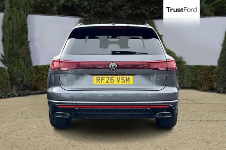 2026 Volkswagen Touareg - photo 7