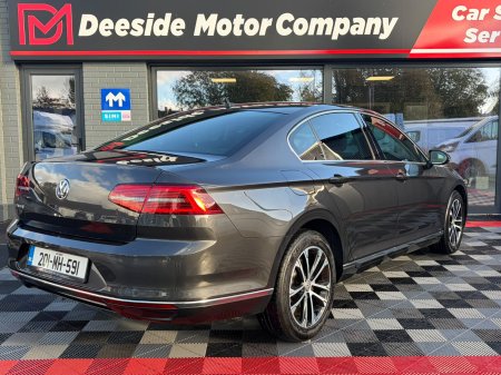 2020 Volkswagen Passat - photo 16
