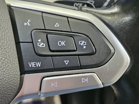 2020 Volkswagen Golf - photo 11