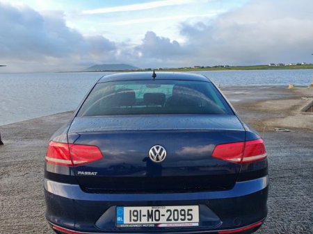 2019 Volkswagen Passat - photo 6