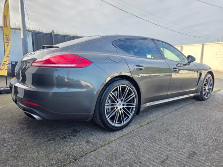 2016 Porsche Panamera - photo 7