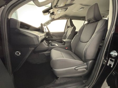 2027 Toyota Hilux - photo 6